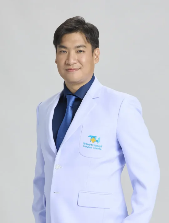 นพ.ต้องลักษณ์ ธีรศานติพันธ์