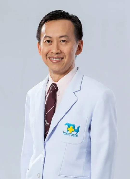 นพ.วรวิทย์ อริยประยูร